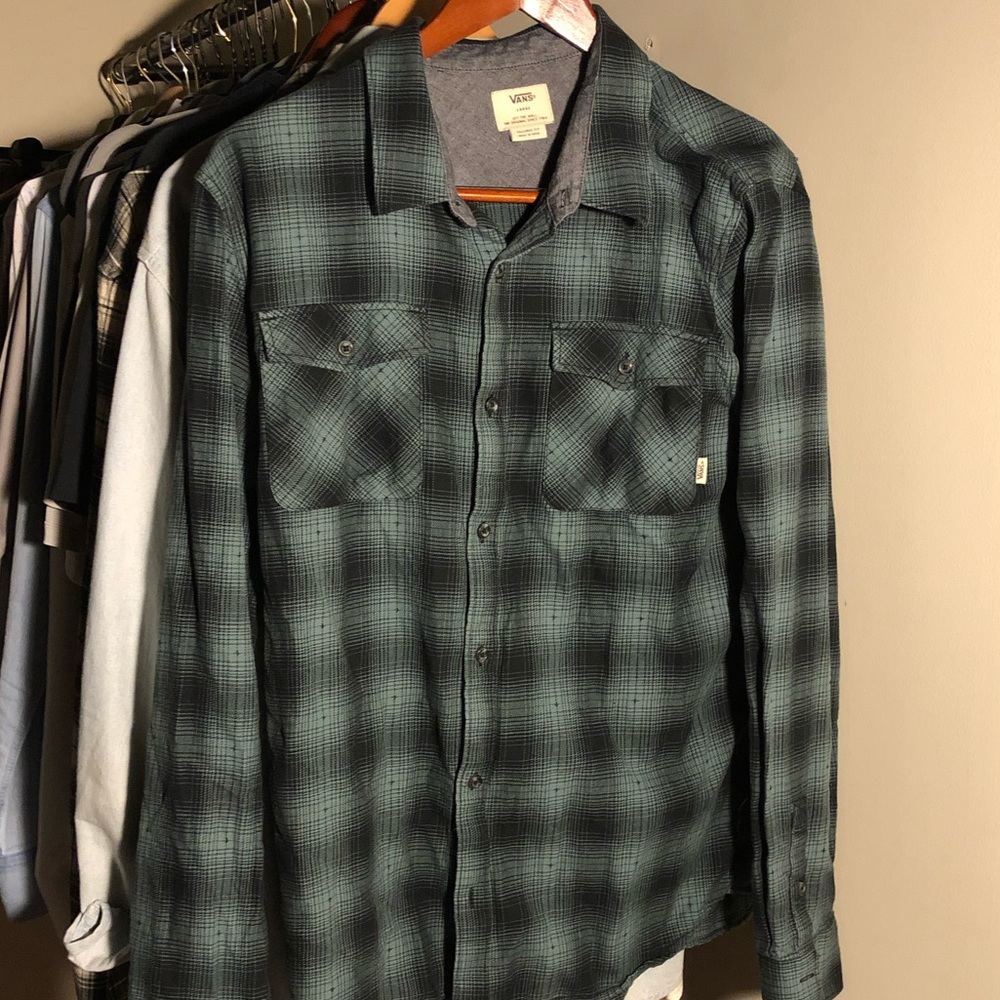Premium Quality Vans Flannel / Button Down
